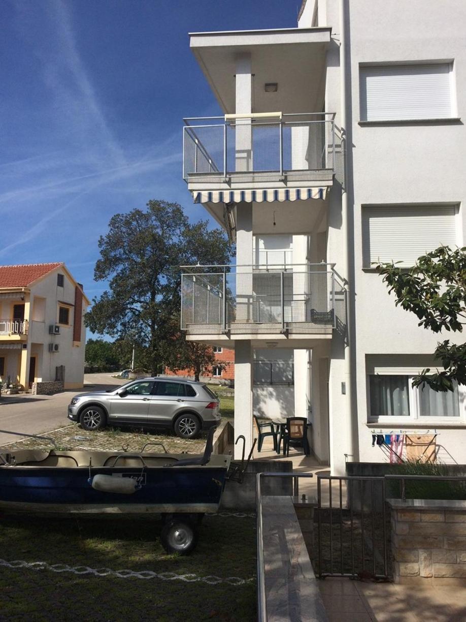 Dedic Apartment 佩特坎内 外观 照片