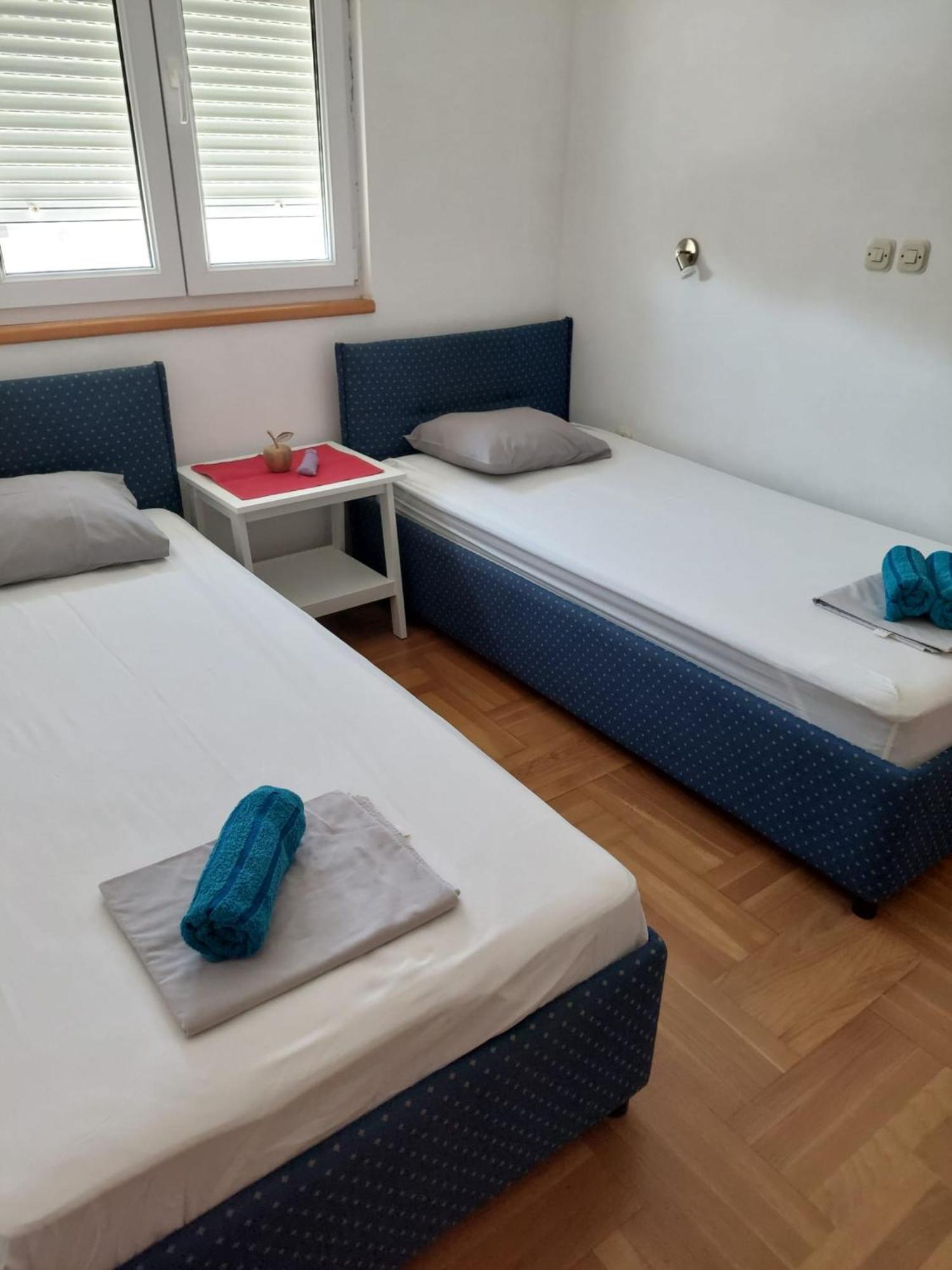 Dedic Apartment 佩特坎内 外观 照片